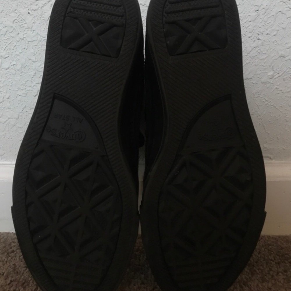 Converse - Picture 3 of 3